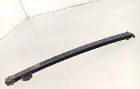 KIA Sportage Rear door windshield rail