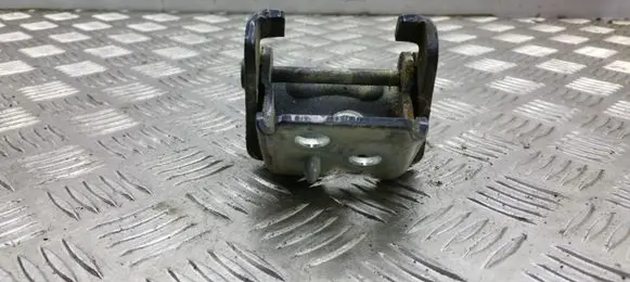 Citroen C5 Rear door lower hinge