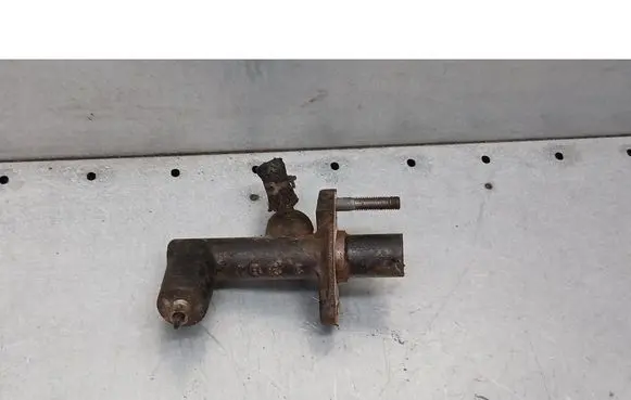 Mazda 6 Clutch master cylinder 