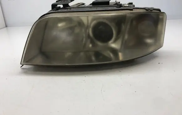 Audi A6 S6 C5 4B Headlight/headlamp 15592300LI 15592300