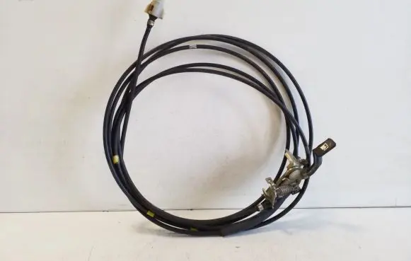 Toyota Corolla Verso AR10 Fuel cap flap release cable 