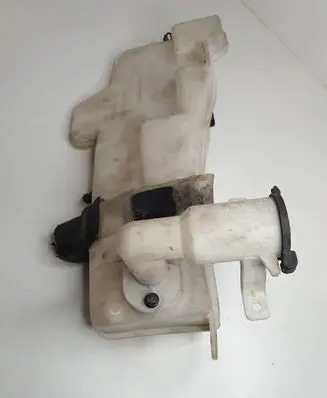 Hyundai Terracan Windshield washer fluid reservoir/tank 98610H1001 98520H1000