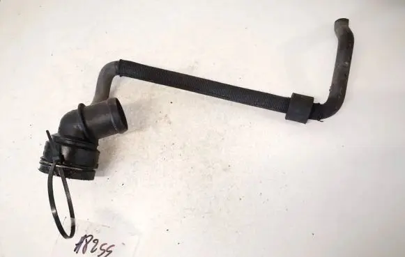Volkswagen PASSAT B6 Engine coolant pipe/hose 6q0122291l