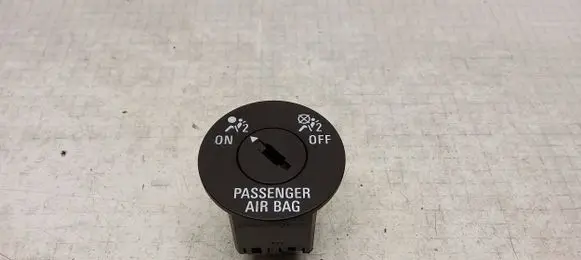 Opel Insignia A Passenger airbag on/off switch 13268602