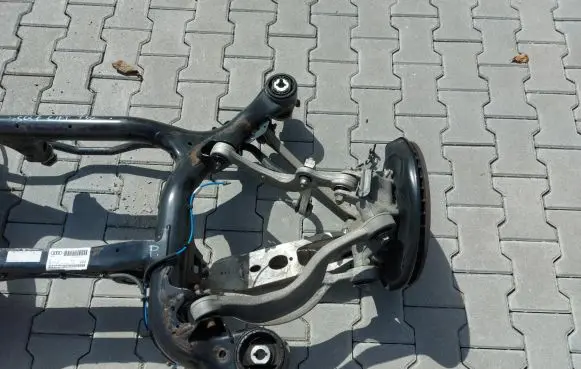 Audi SQ7 Stub axle 
