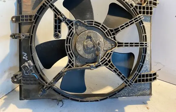 Mitsubishi Outlander Electric radiator cooling fan