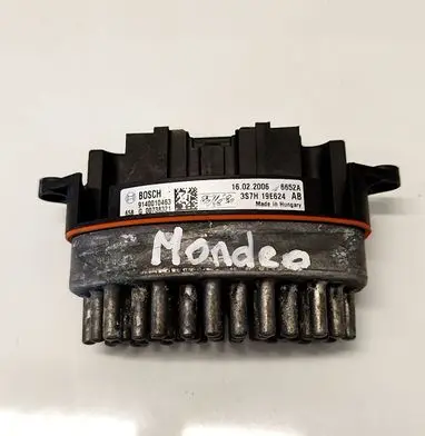 Ford Mondeo Mk III Heater blower motor/fan resistor 3S7H19E624AB