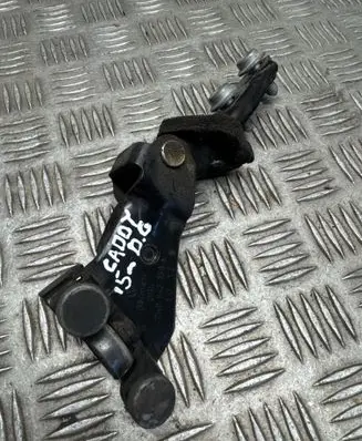 Volkswagen Caddy Sliding door middle roller runner 2K0843336A 1012