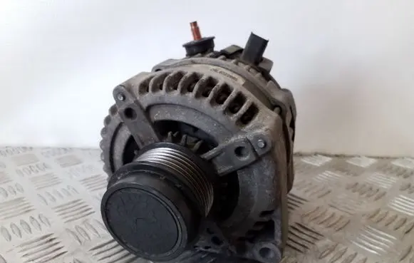 Jeep Cherokee III KJ Generator/alternator