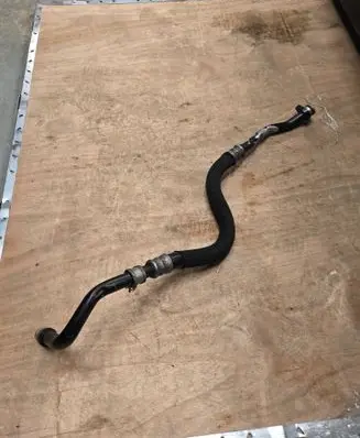 Mercedes-Benz E AMG W213 Coolant pipe/hose A2135011201