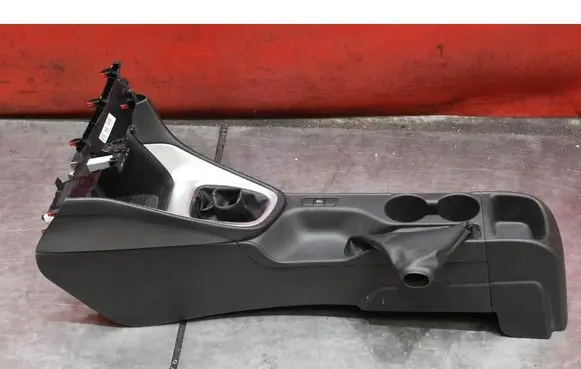 Toyota Yaris Center console 58805K0030