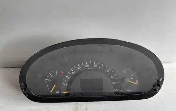 Mercedes-Benz Vito Viano W639 Speedometer (instrument cluster) 555000330701