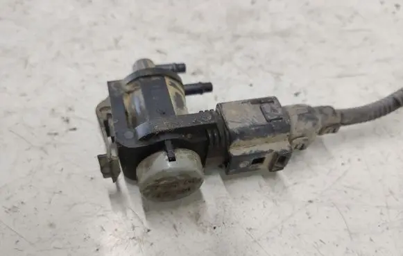 Ford Galaxy Turbo solenoid valve