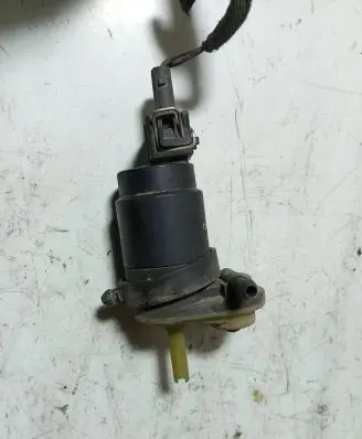 Opel Zafira B Windscreen/windshield washer pump 13248320