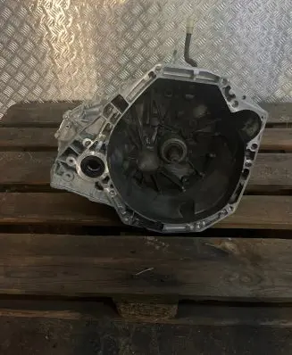 Renault Captur II Manual 6 speed gearbox TL4 320109745R S005214