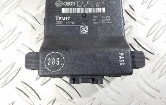 Volkswagen Golf V Other control units/modules 1K0907530F 1K0907951 0325