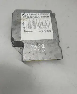 Audi Q7 4L Airbag control unit/module 4L0959655B 4L0910655A 5WK43721