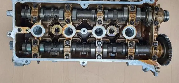 Mazda 2 Engine head 