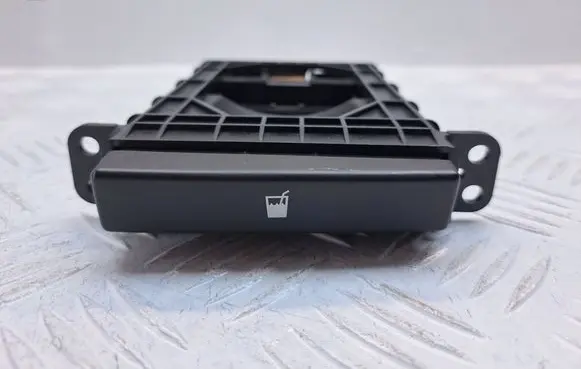 Toyota Avensis T250 Cup holder 5562005011