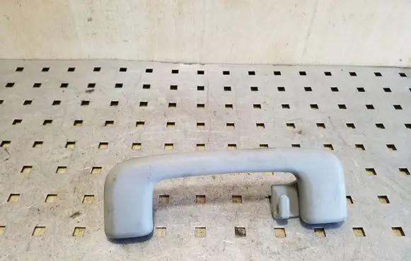 Mitsubishi Outlander Rear interior roof grab handle