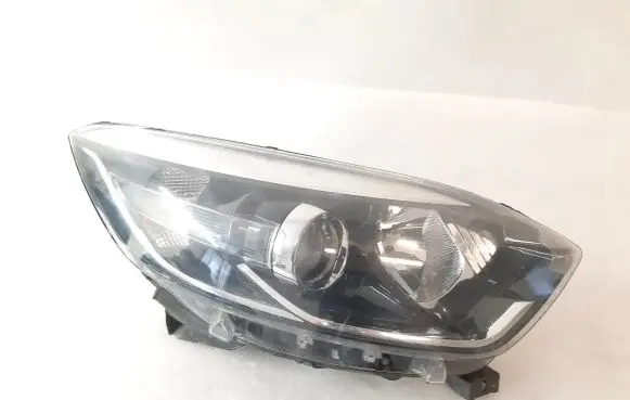 Renault Captur Headlight/headlamp 260100947R