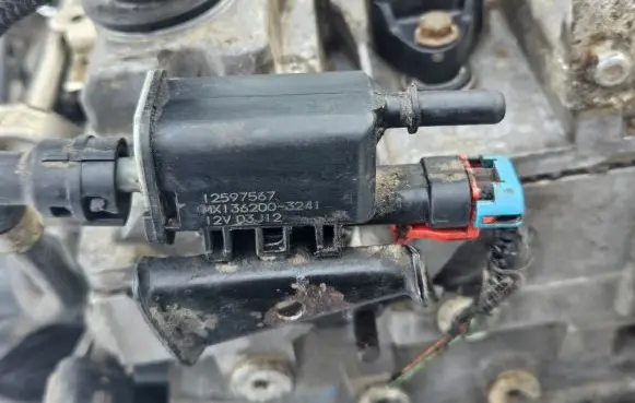 Chevrolet HHR Electromagnetic valve 12597567 1362003241