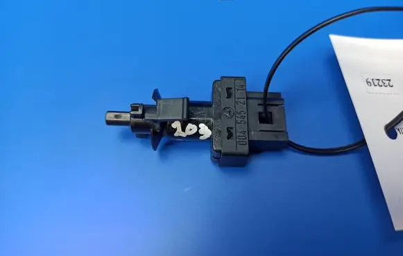 Mercedes-Benz C W203 Clutch pedal sensor 0045452114