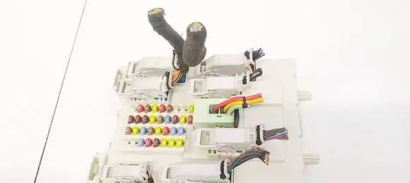 Ford Focus Fuse box set F1DT14A073EF