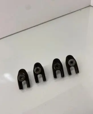 Renault Megane II Fuel Injector clamp holder