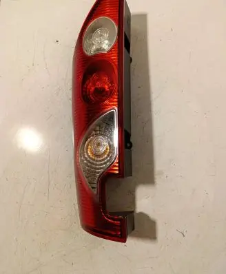 Renault Kangoo II Rear/tail lights 8200419952 89072580