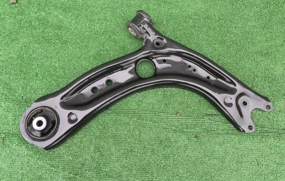 Volkswagen Golf VIII Front control arm 5WA407152