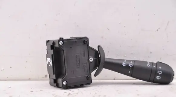 Renault Clio IV Wiper control stalk 255671163R
