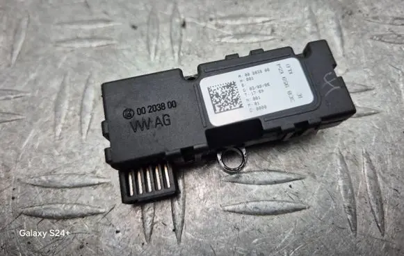 Volkswagen PASSAT B6 Steering angle sensor 3C0959654