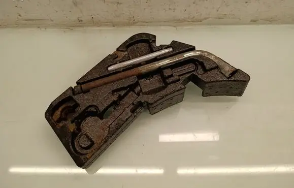 Audi Q7 4L Tool set 4L0011075