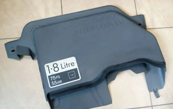 Ford Focus Engine cover (trim) XS406C646B NE70594