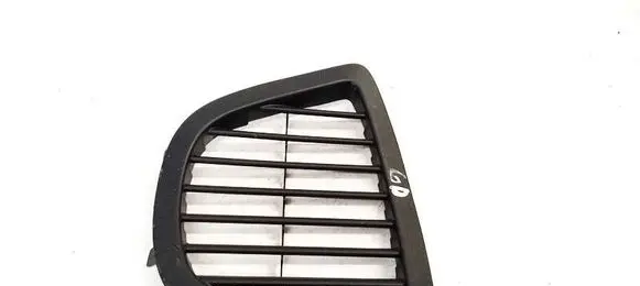 Nissan Juke I F15 Dash center air vent grill 849521KB0A