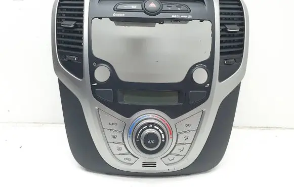Hyundai ix20 Climate control/heater control trim 97250-1K700