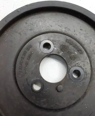 BMW 3 E46 Power steering pump 2247046 32422247046 2928100271