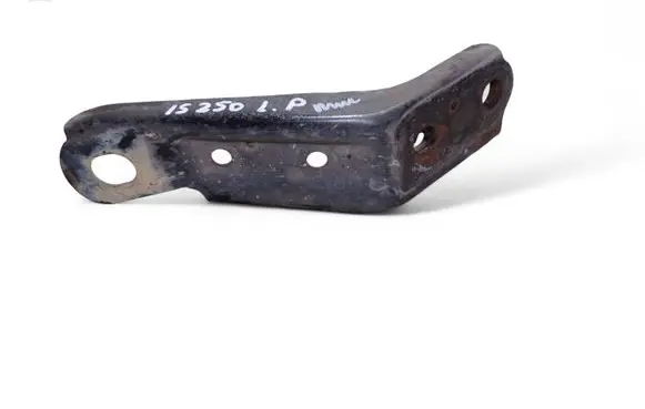 Lexus IS 220D-250-350 Fender mounting bracket
