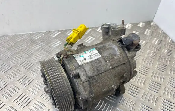 Peugeot 607 Air conditioning (A/C) compressor (pump) 9656572380