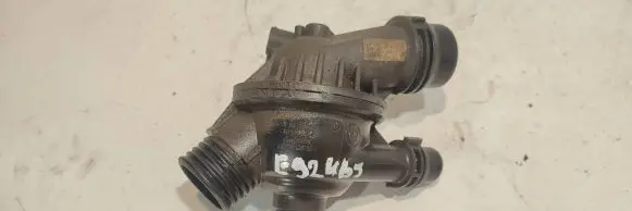 BMW 3 E92 E93 Thermostat housing 7552403