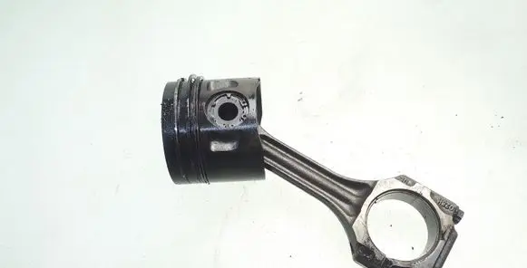 Volkswagen Transporter - Caravelle T4 Piston with connecting rod