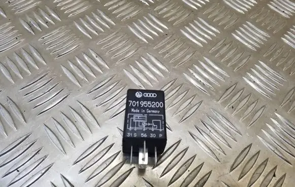 Seat Alhambra (Mk1) Other relay 701955200
