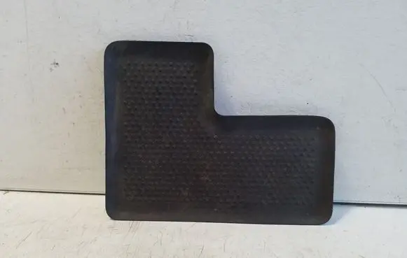 Volkswagen Golf V Panel drawer/shelf pad 1K0863328B