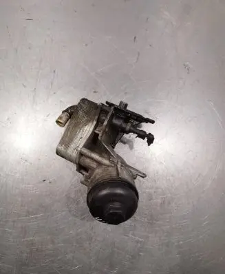 Opel Mokka Oil filter mounting bracket 6740273586