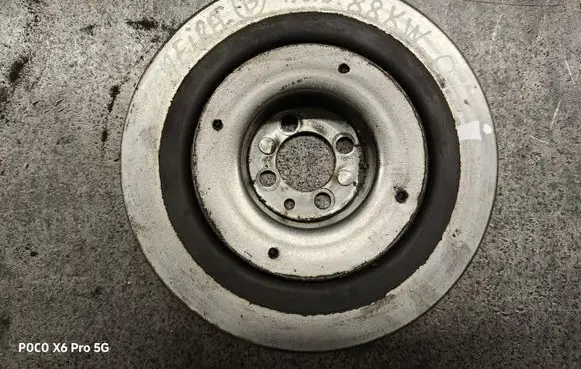 Opel Zafira B Crankshaft pulley