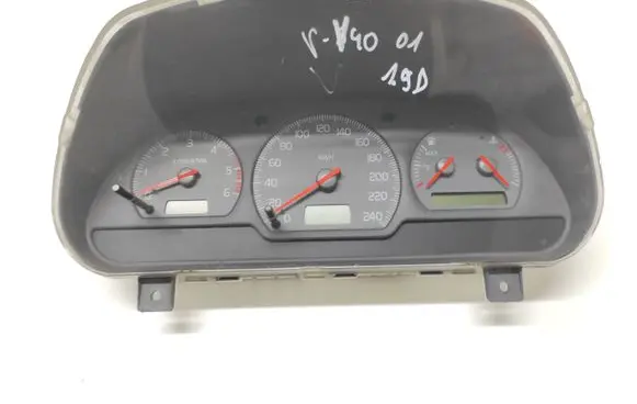Volvo S40, V40 Speedometer (instrument cluster) 30889706 01W41D3