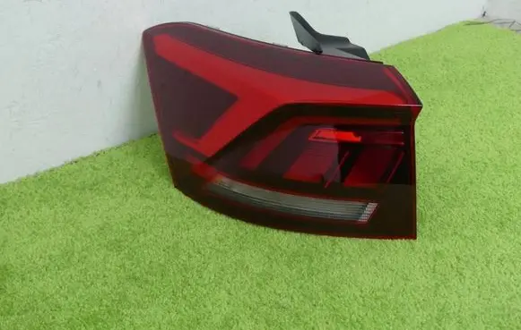 Volkswagen T-Roc Rear/tail lights 2GA945095D