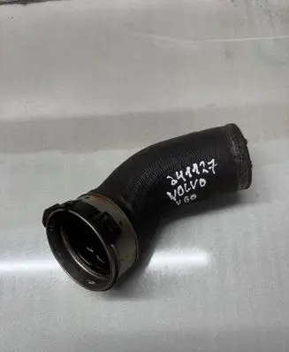 Volvo V60 Intercooler hose/pipe 31370444