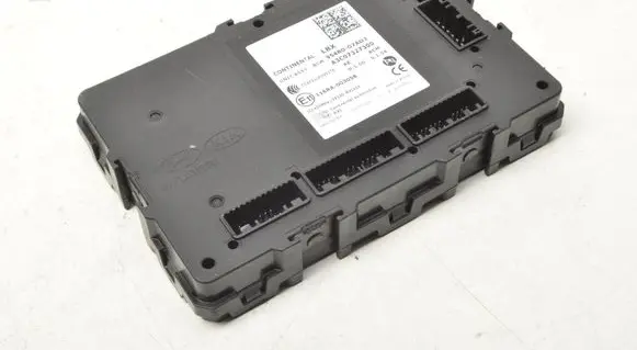 Hyundai Ioniq Trunk lid opening control unit 954B0G7AD3